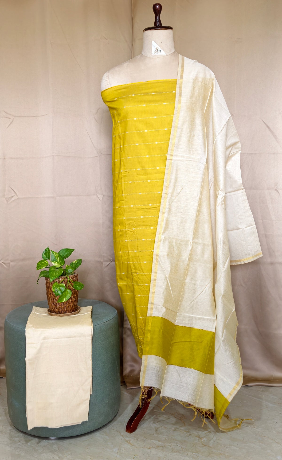 Jaquard Silk Checks  - JSS02
