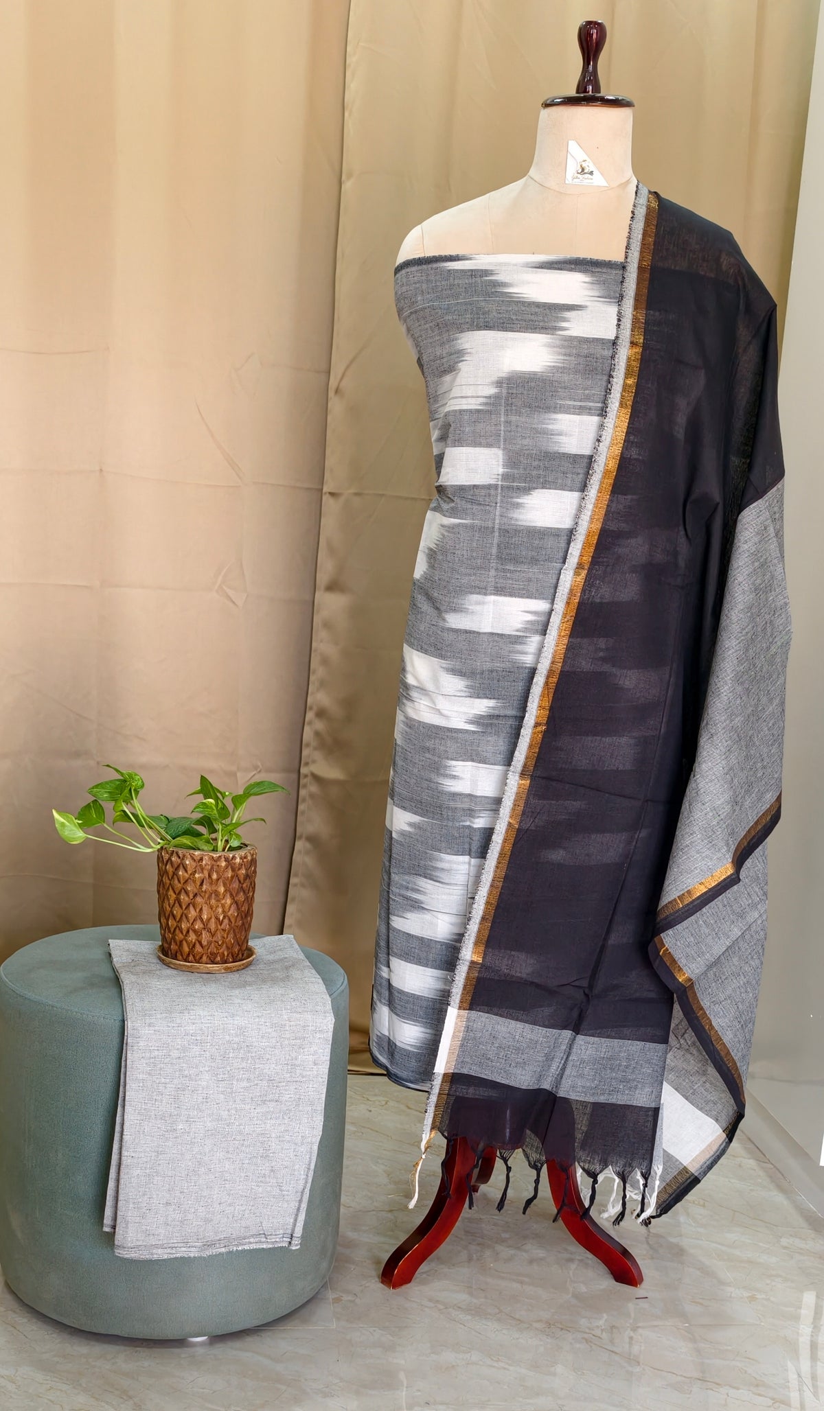 Ikkat Cotton Set  - ICS35