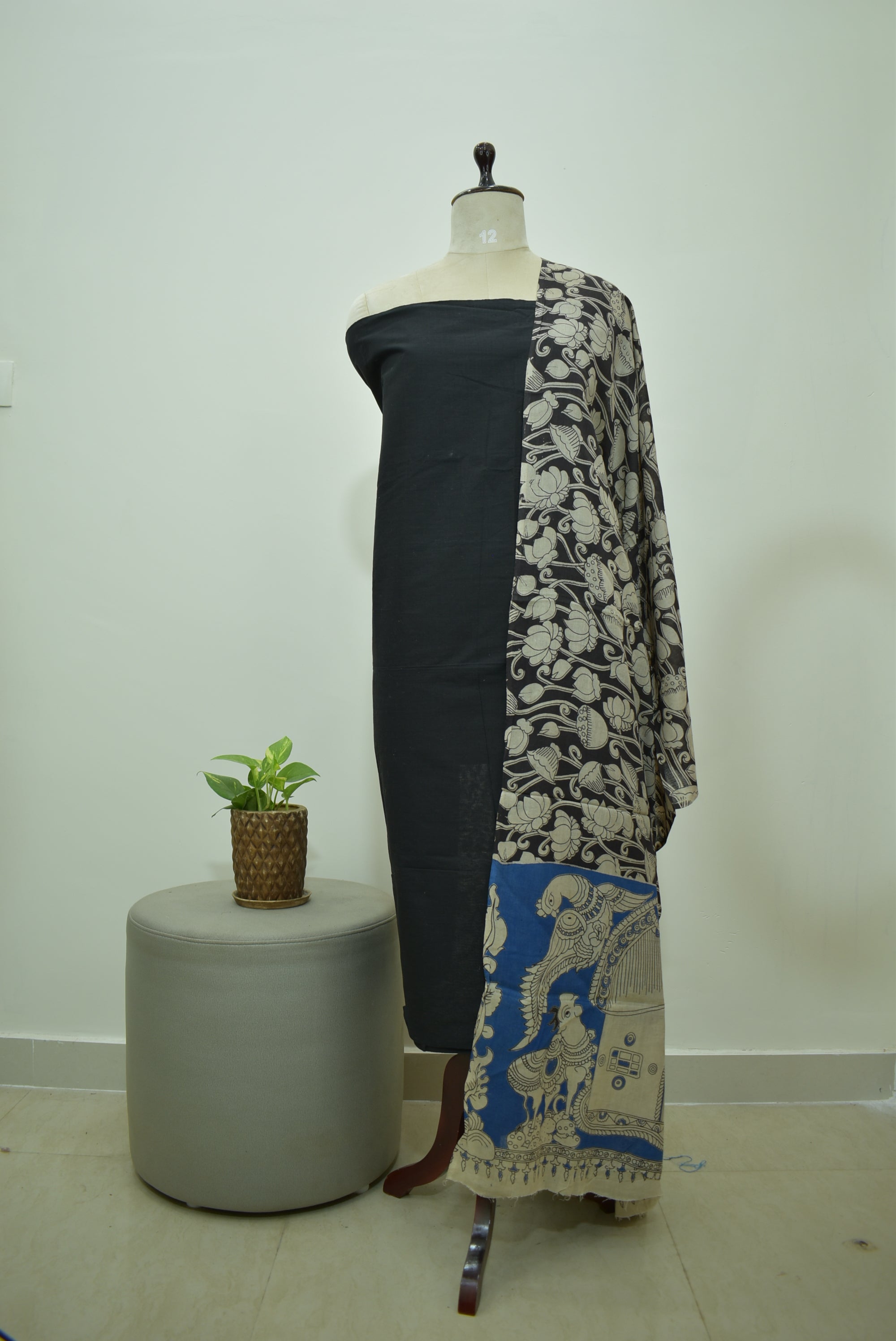 Black Kalamkari 2pcs Set