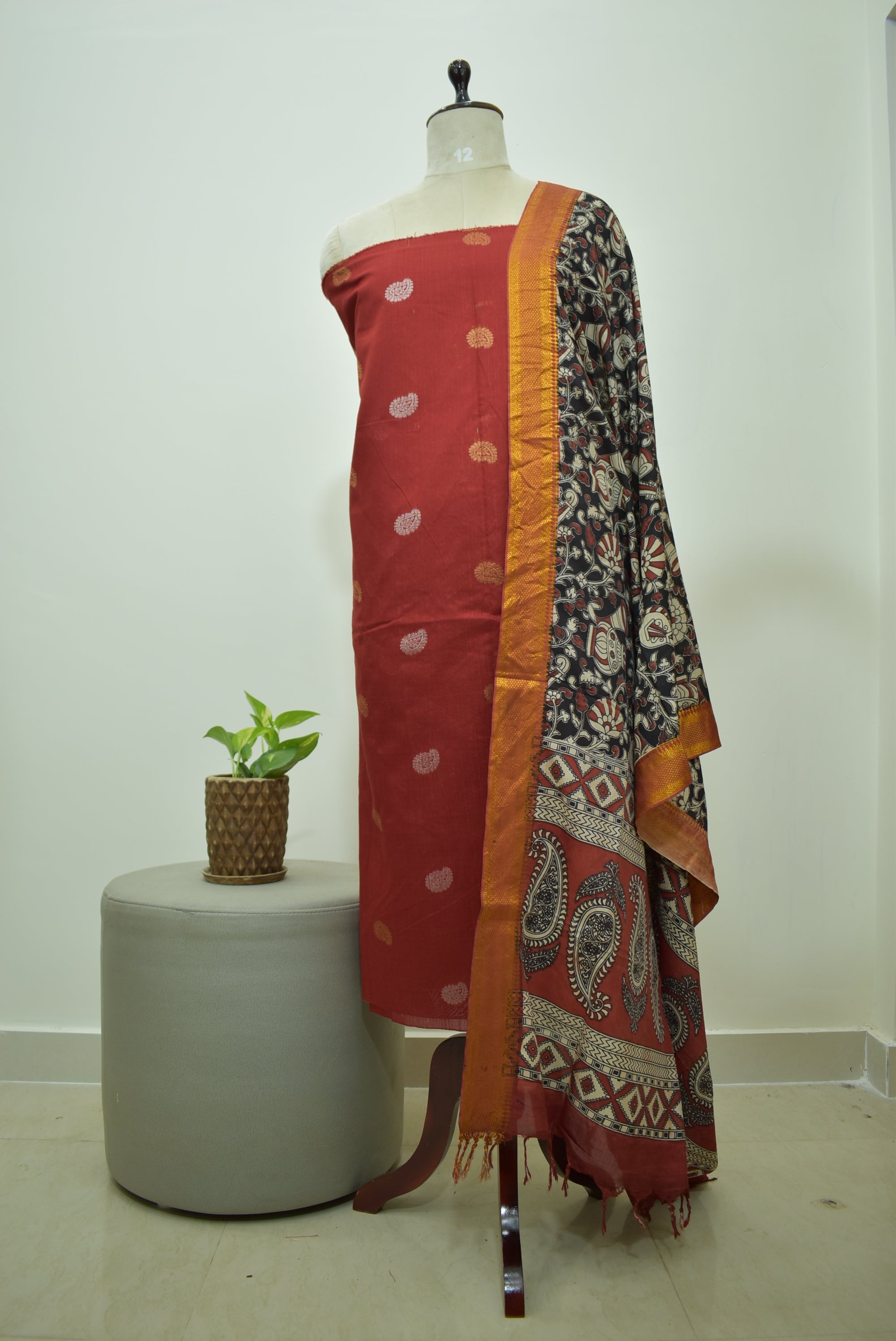Red Black Raw Silk 2pcs Set