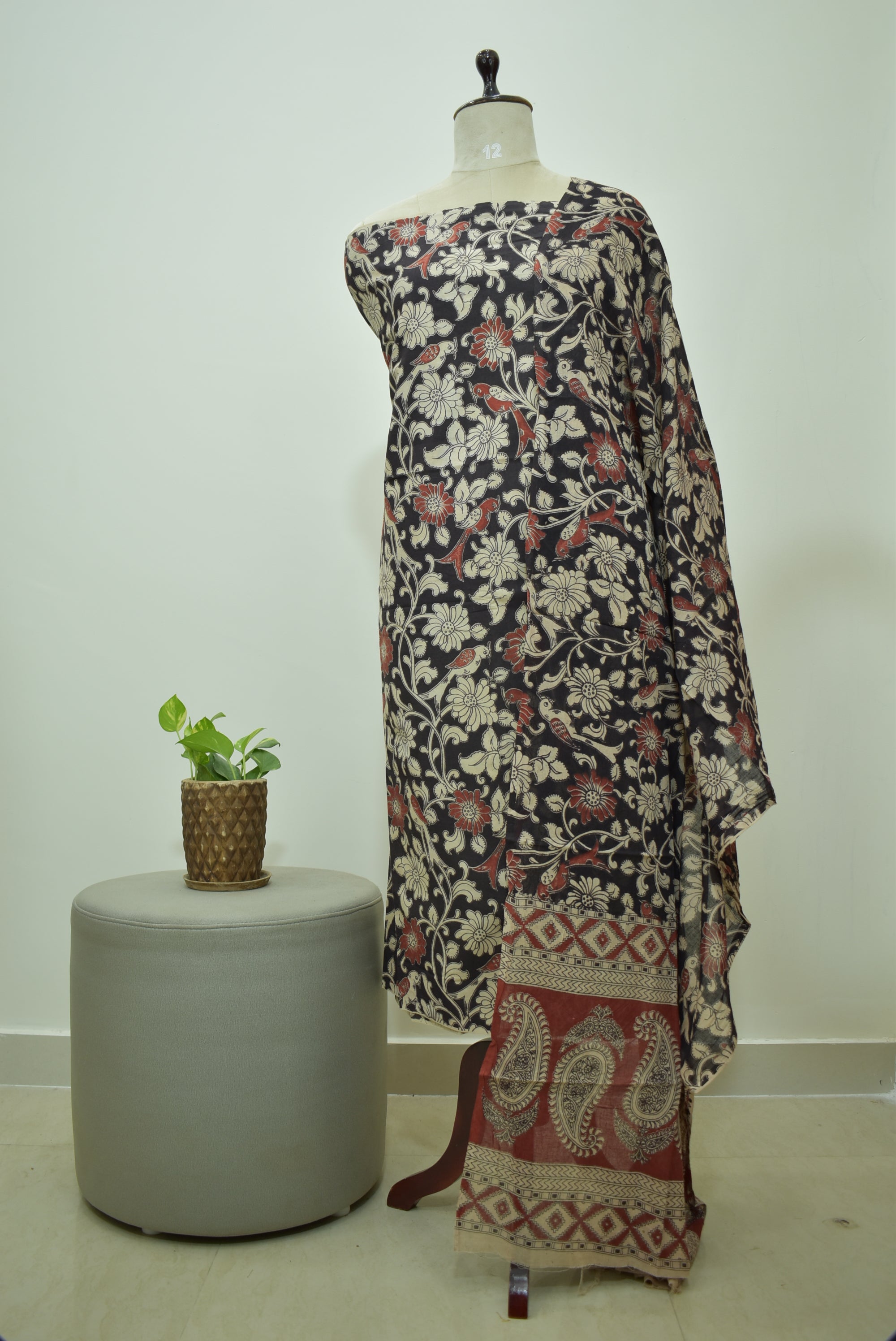 Black Red Kalamkari 2pcs Set