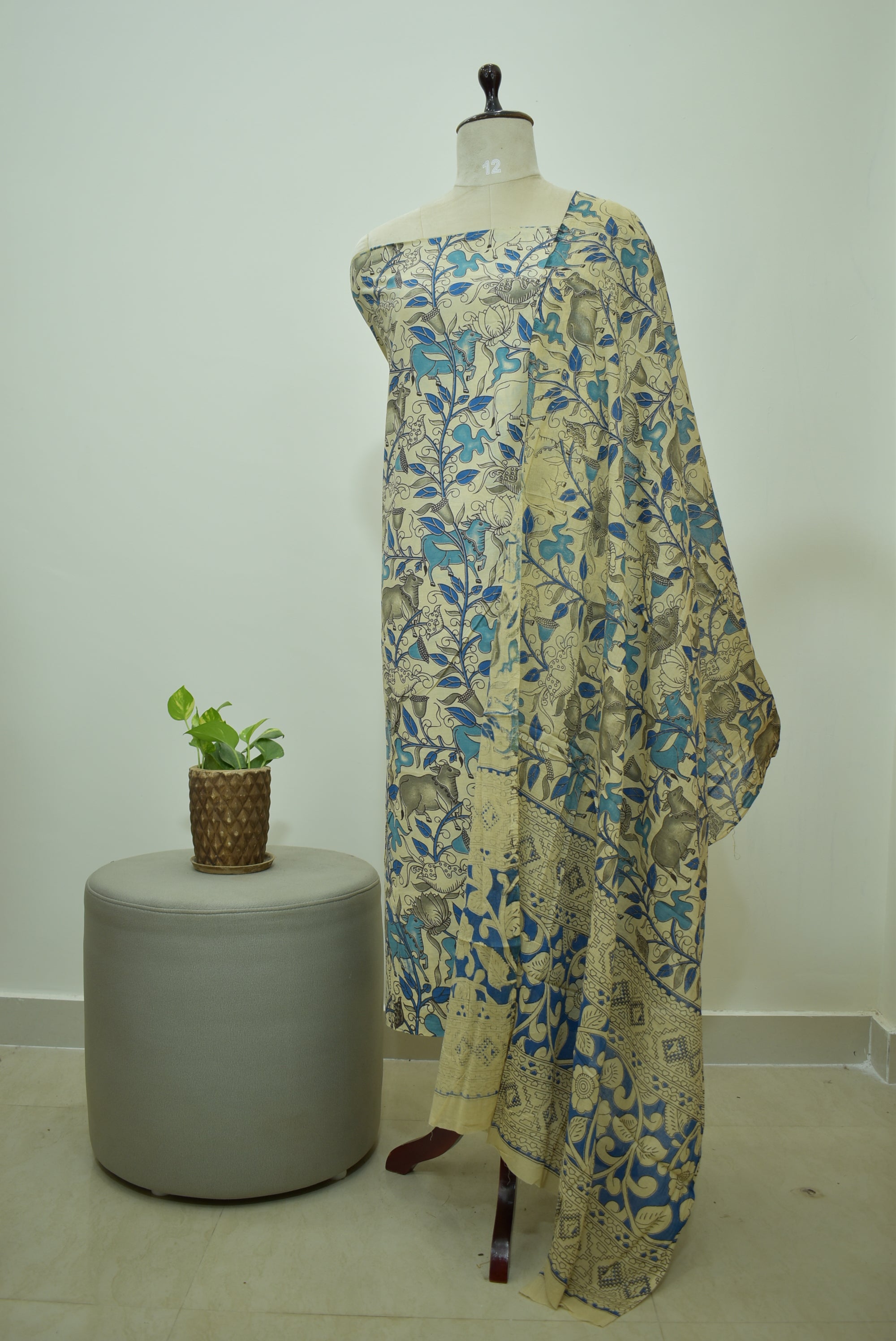 Beige Blue Kalamkari 2pcs Set
